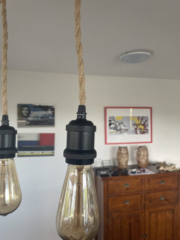 Cricket bat chandelier - Image 6